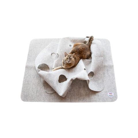 SnugglyCat Ripple Rug<br>Interactive Cat Toys